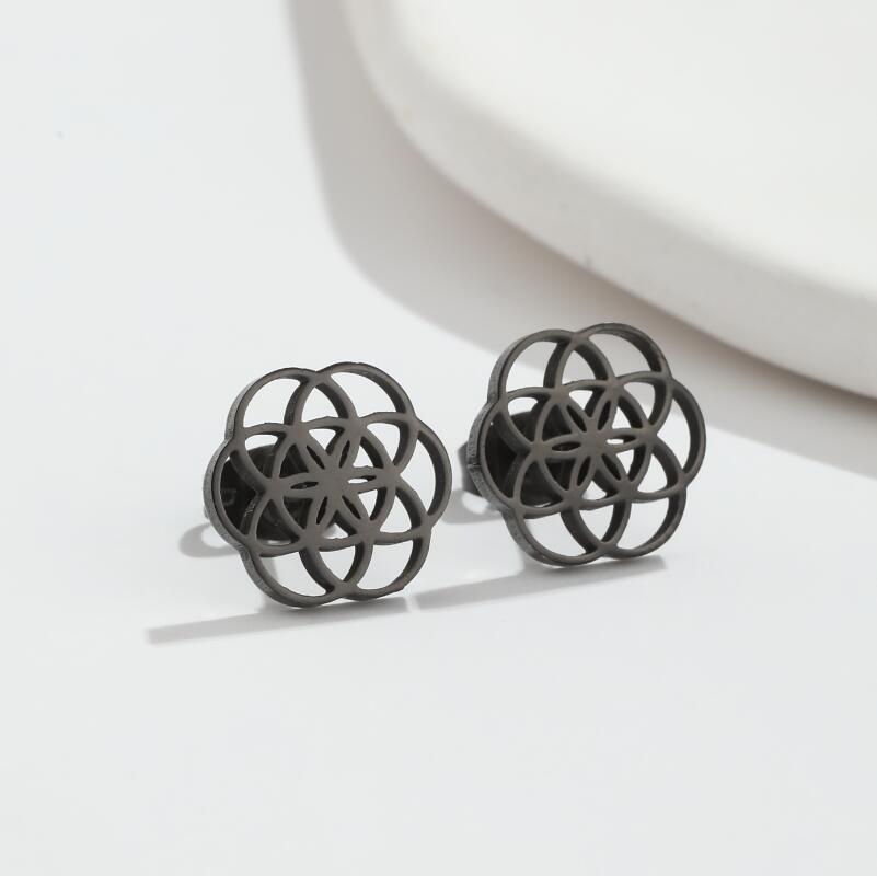 Wholesale Vintage flower earrings stainless steel round earrings